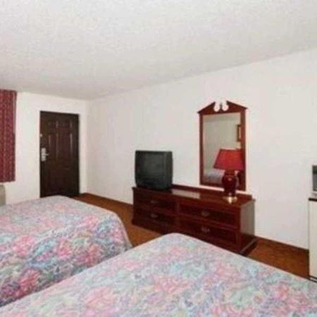 Econo Lodge At Nasa Webster Oda fotoğraf
